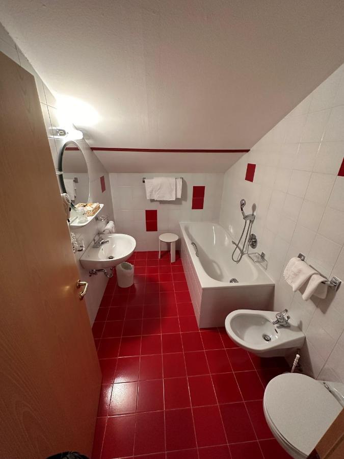 Hotel Brandl San Candido Esterno foto