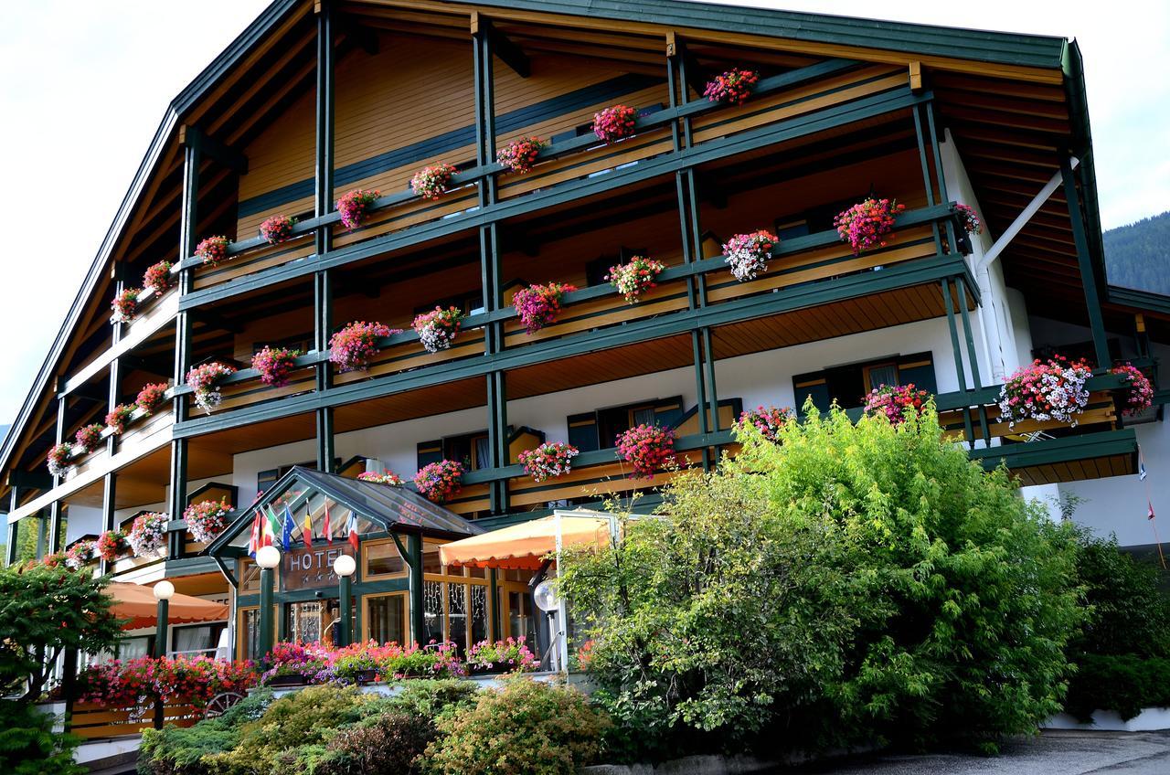 Hotel Brandl San Candido Esterno foto