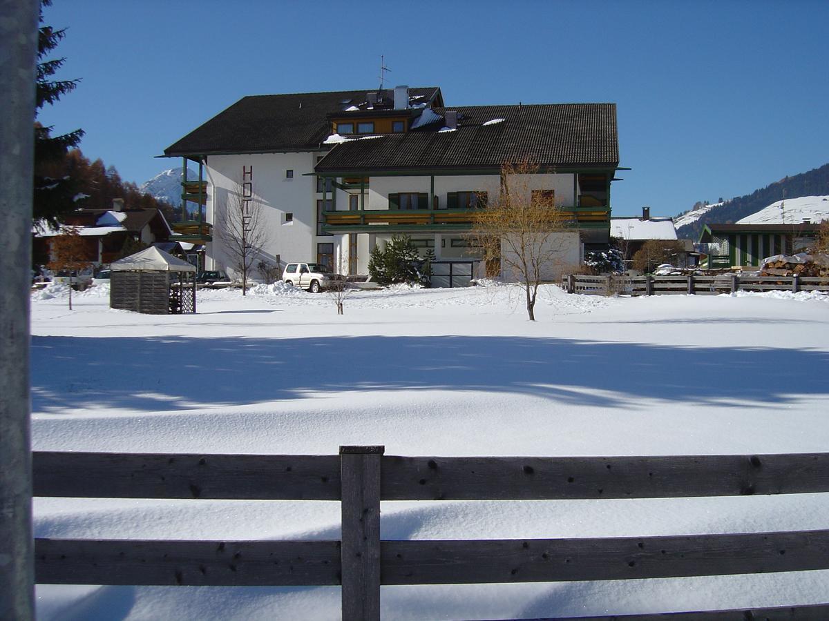 Hotel Brandl San Candido Esterno foto