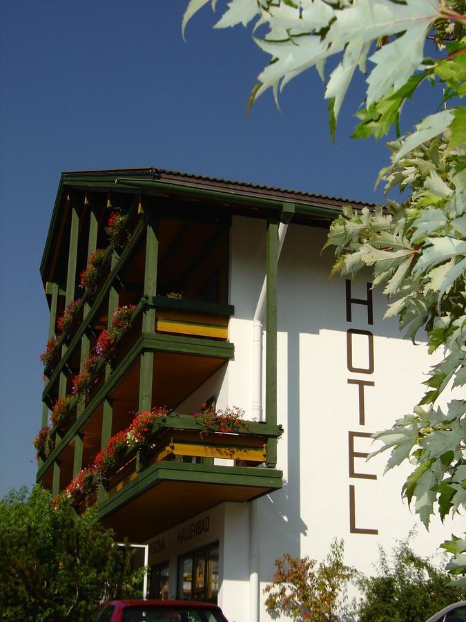 Hotel Brandl San Candido Esterno foto