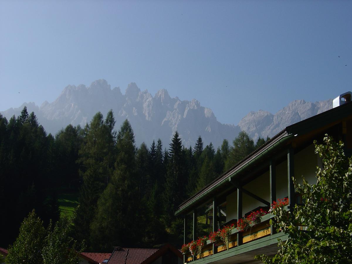 Hotel Brandl San Candido Esterno foto